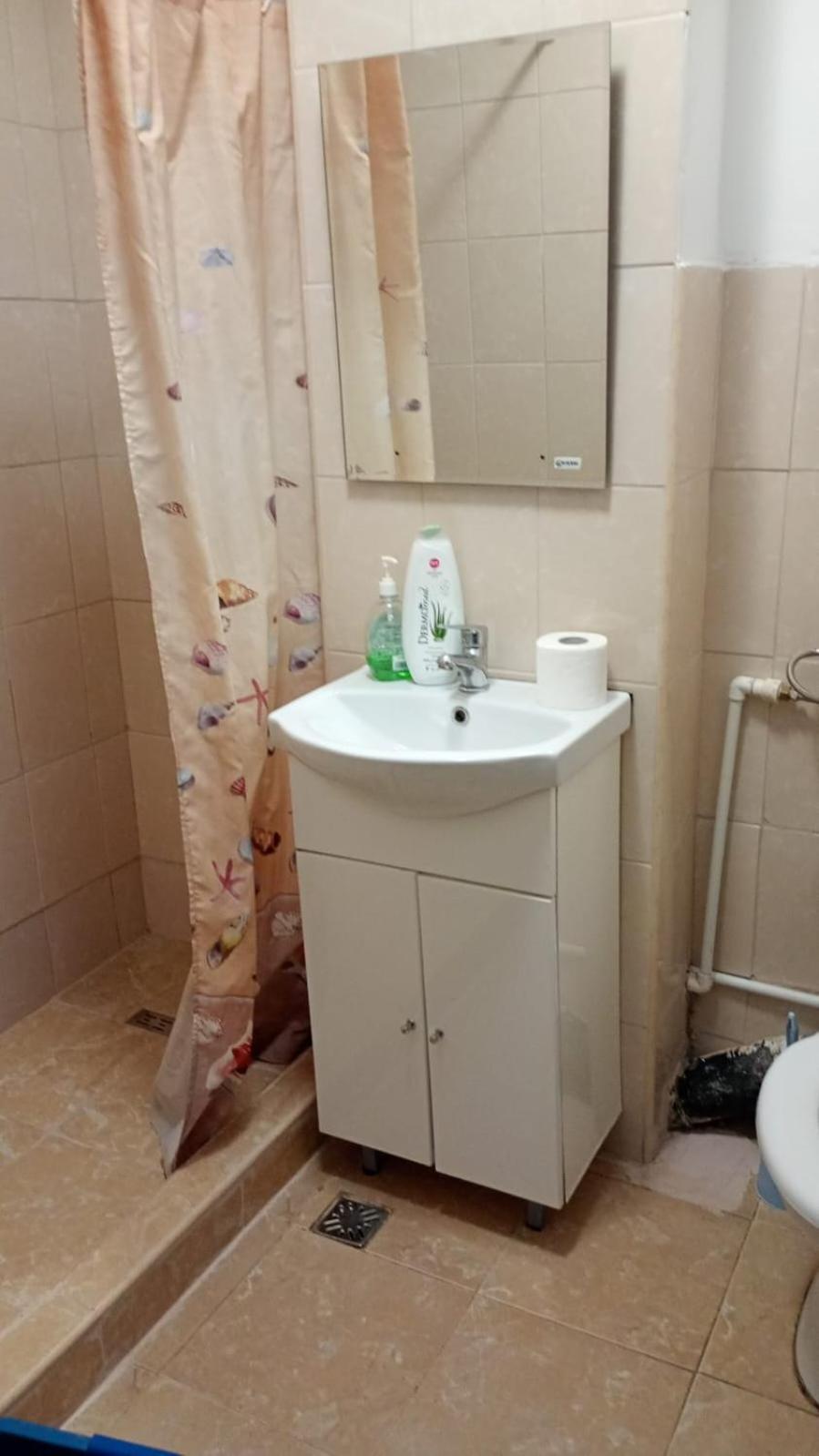 4 Rooms Apartment Тулча Екстериор снимка